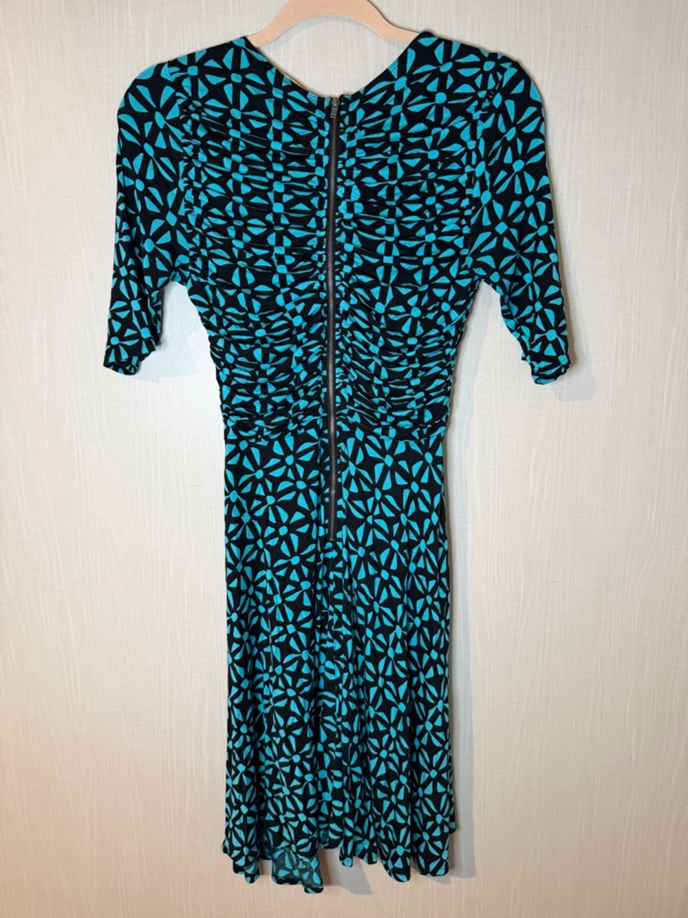 Anthropologie Tracy Reese Blue Geometric Wrap-Style Stretch Knit Dress Medium - Picture 6 of 9
